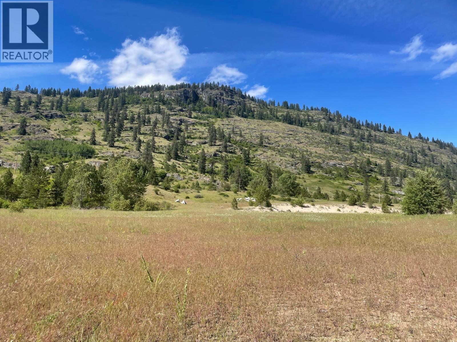 520 3 Highway, Christina Lake