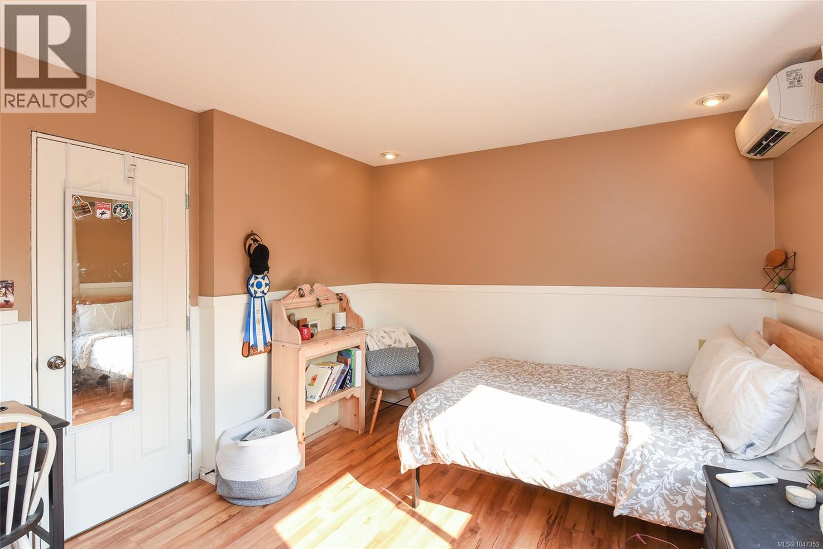 1530 Grayling Dr, Comox