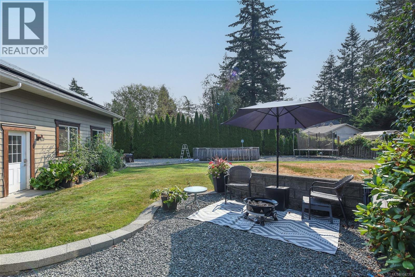 1530 Grayling Dr, Comox