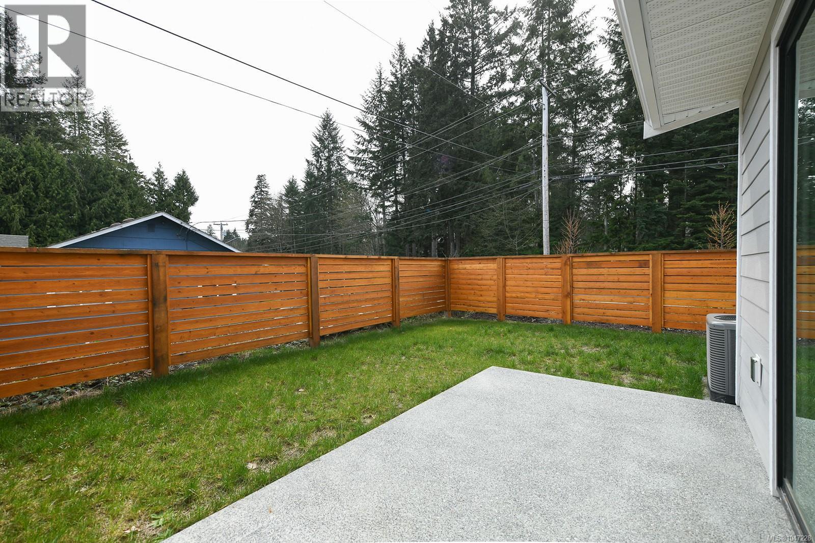 1 1090 Evergreen Rd, Campbell River