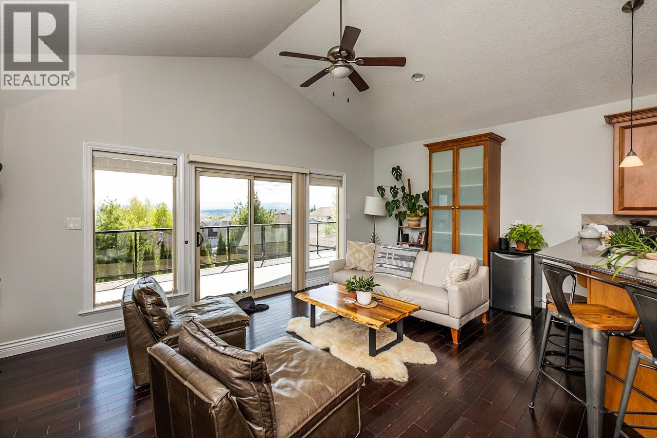 Photo 10 of 24 — 7650 GRAYSHELL ROAD · Prince George, BC