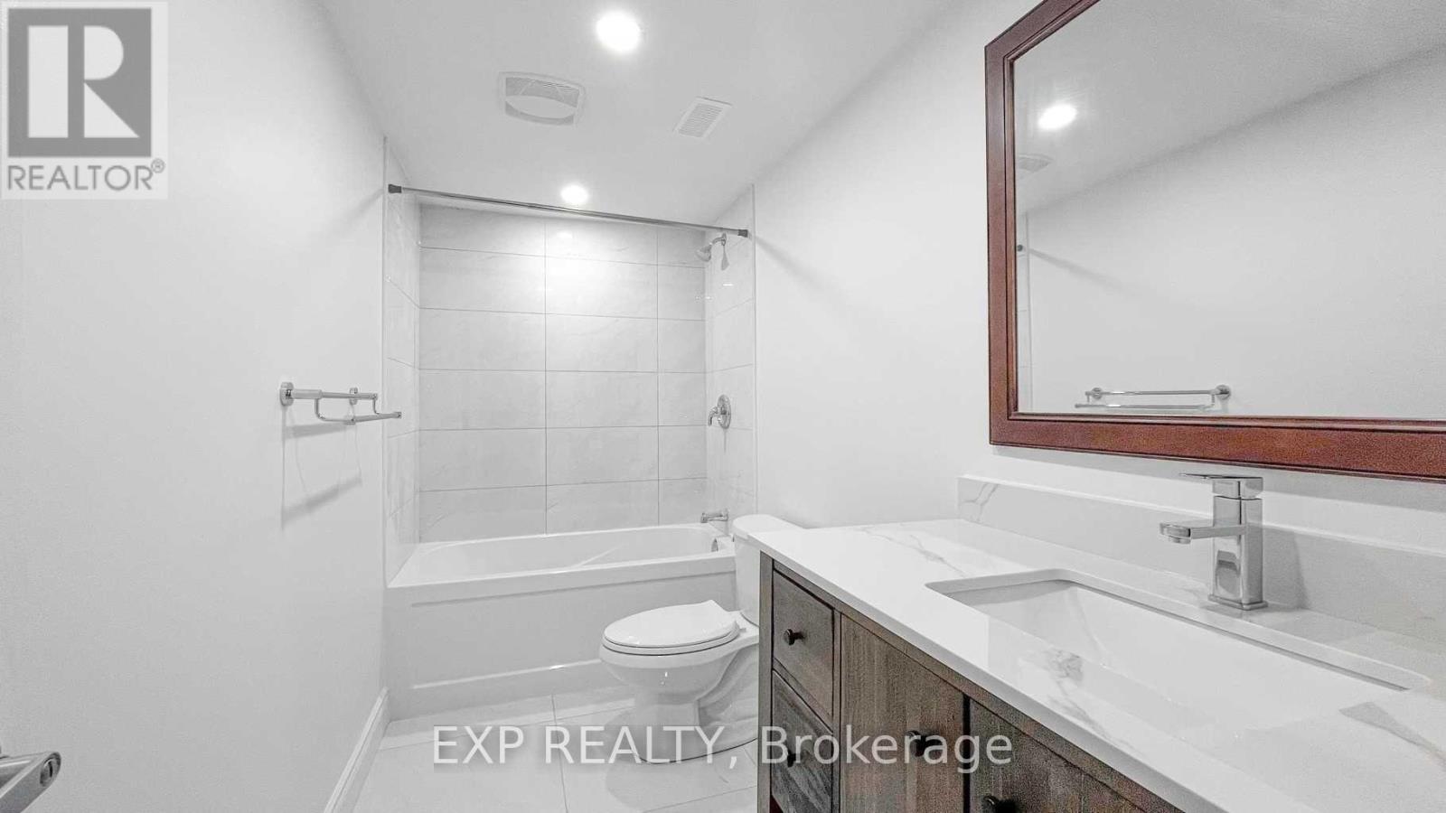 15 CALVERT AVENUE - 18