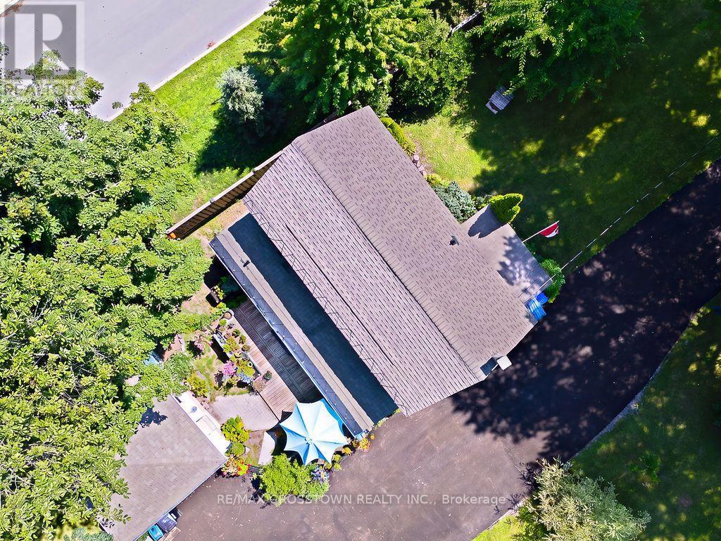 66 MAPLE STREET - Image 35