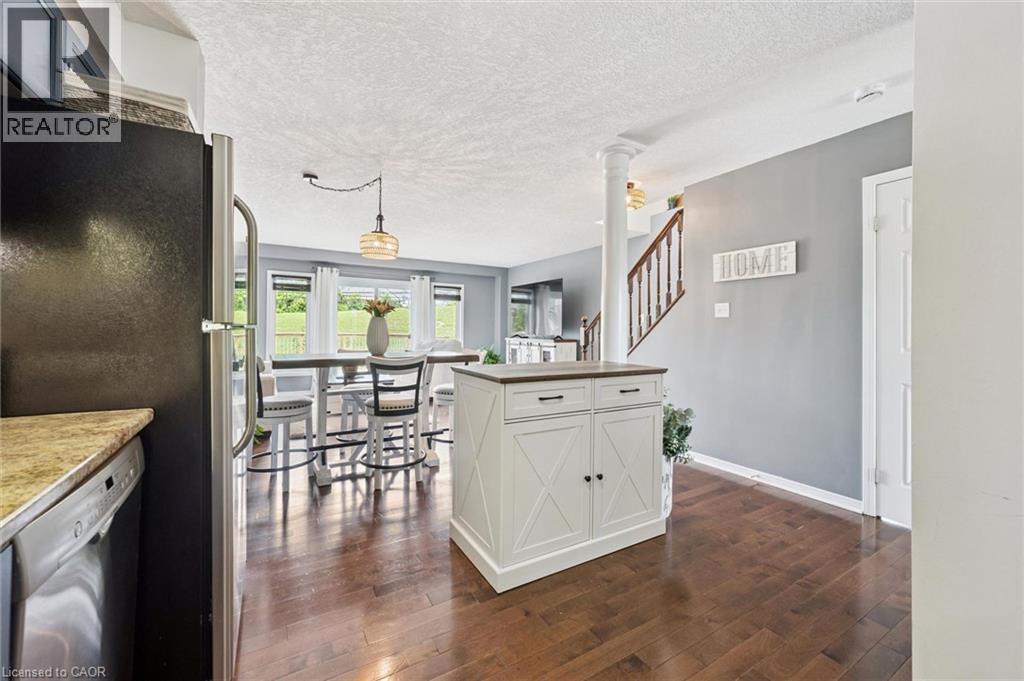 308 PARKVALE Drive - Image 20