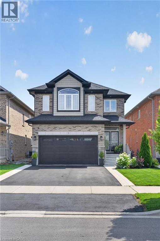 5 NARBONNE Crescent - 2
