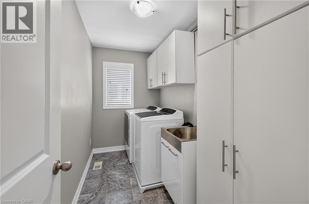 5 NARBONNE Crescent - Image 42