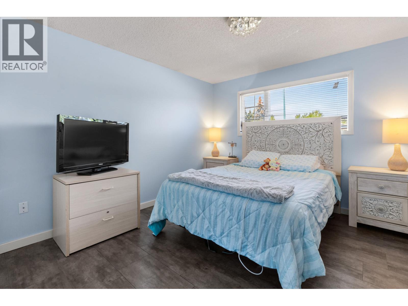 Photo 14 of 36 — 4343 ALLEN AVENUE · Prince George, BC