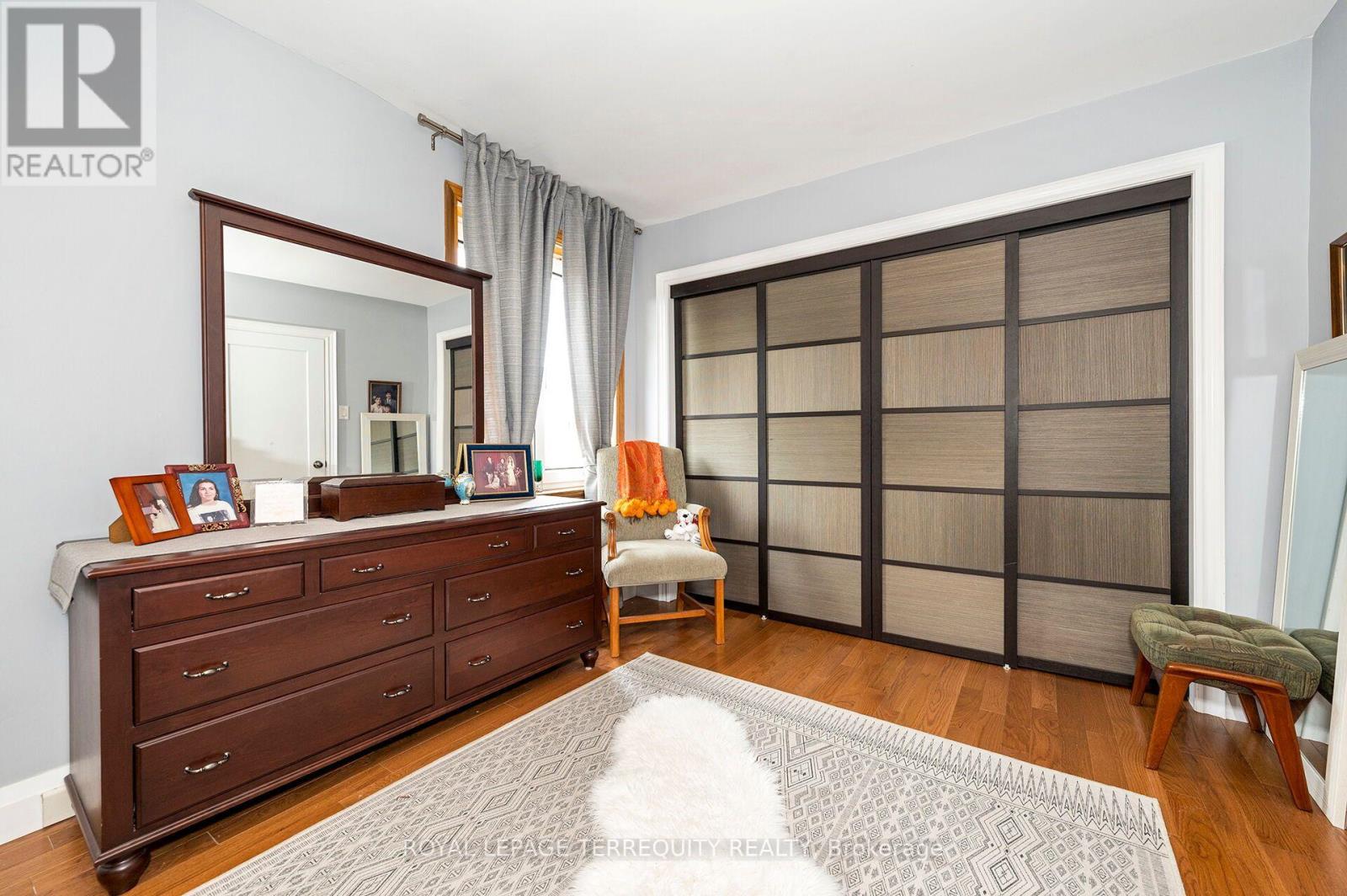 120 FALSTAFF AVENUE - 12