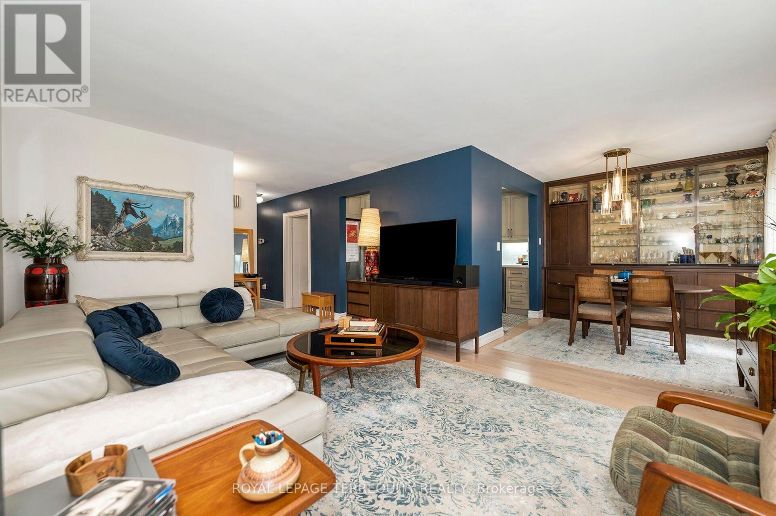 120 FALSTAFF AVENUE - 5