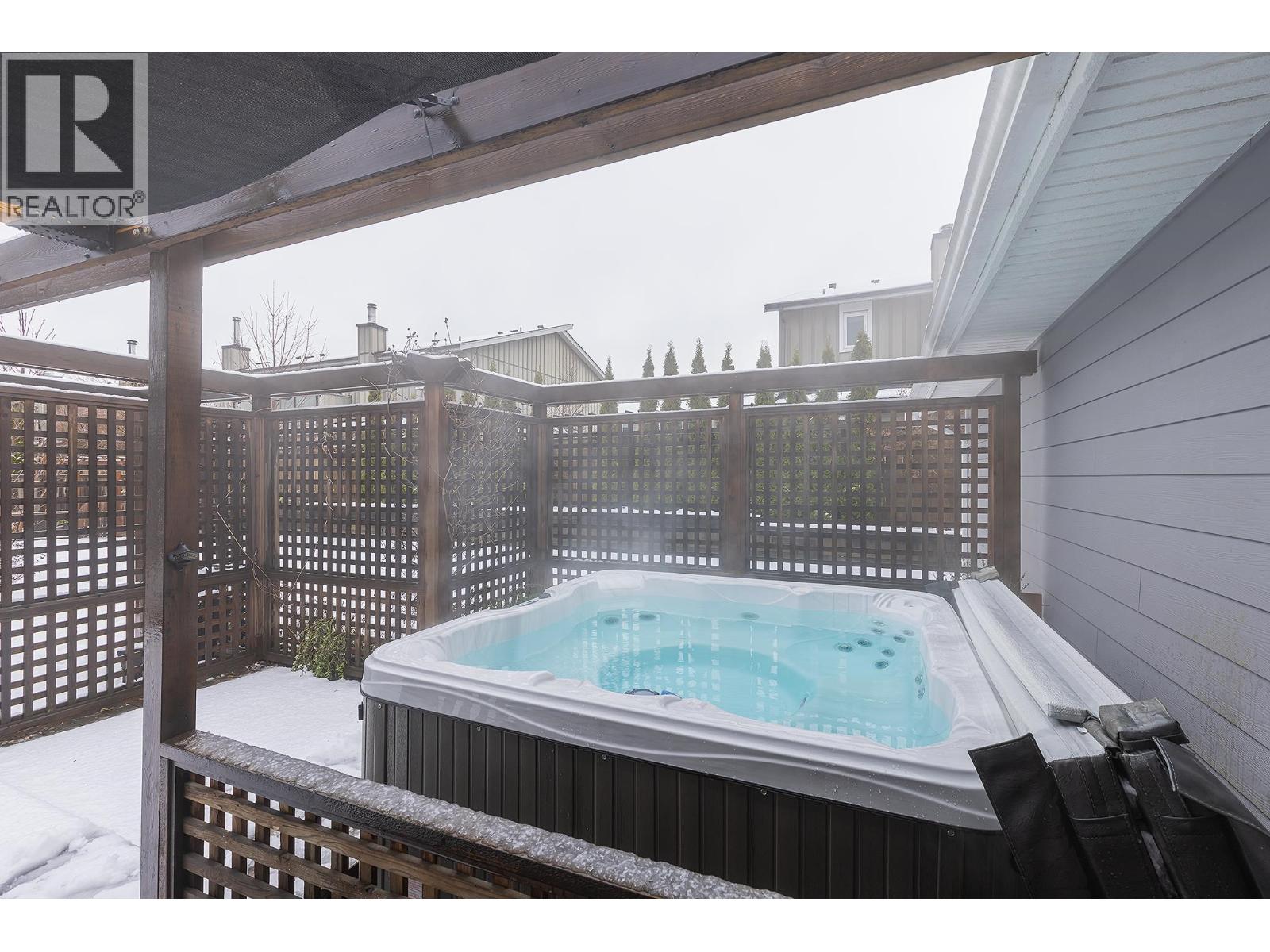39726 GOVERNMENT ROAD, Squamish