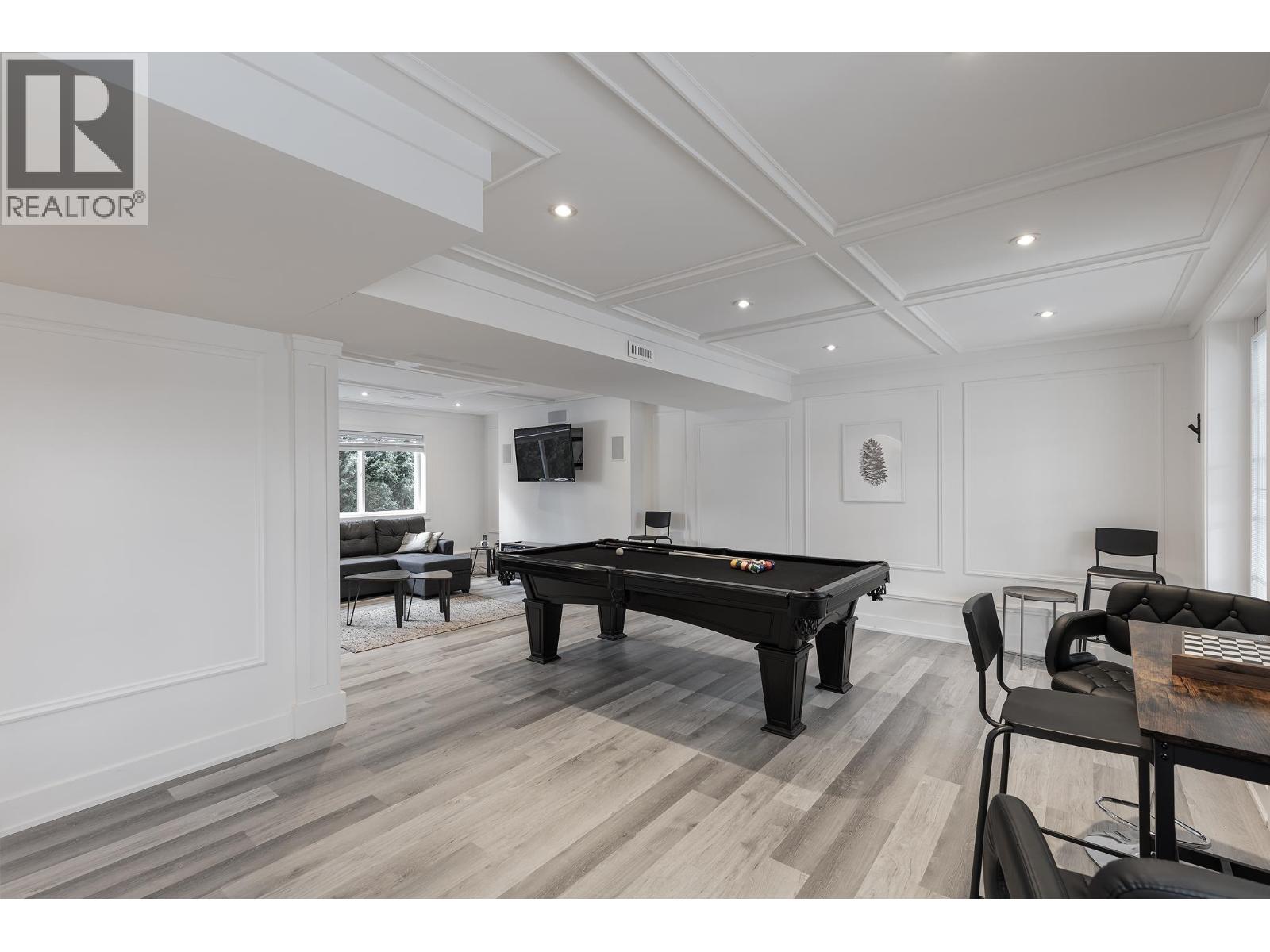 39726 GOVERNMENT ROAD, Squamish
