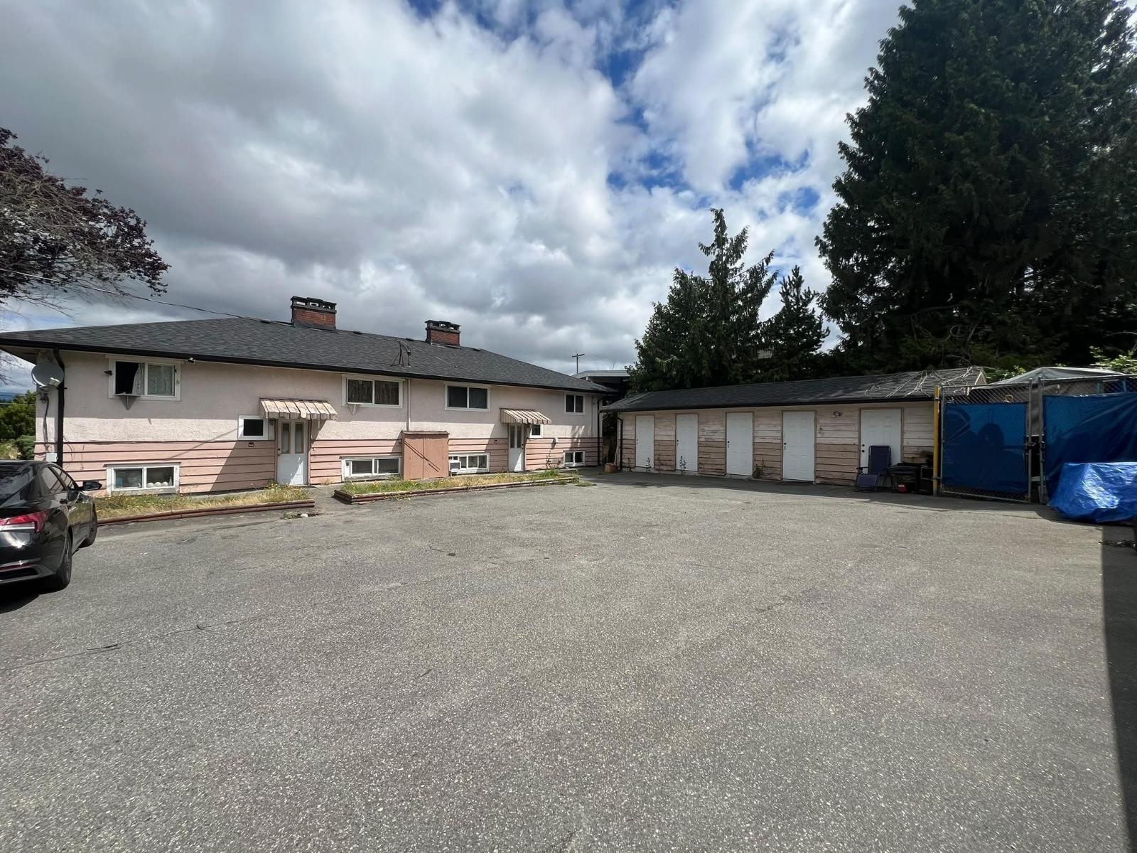11604 11606 97 AVENUE, Surrey