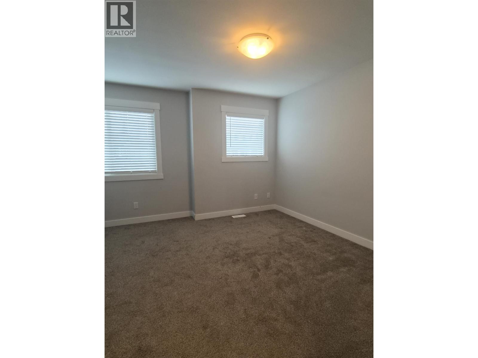 #401 6798 WESTGATE AVENUE - 14