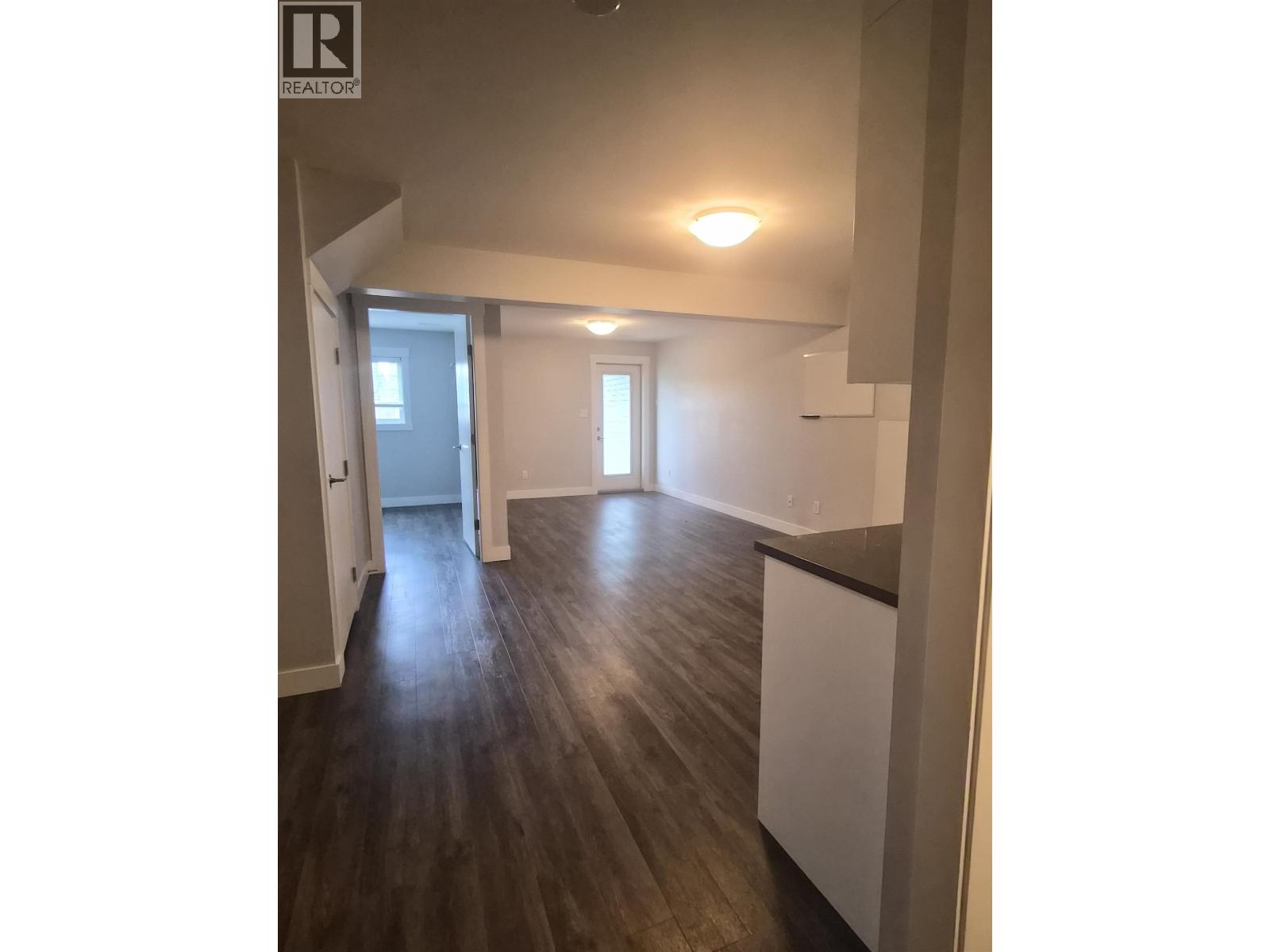 401 6798 WESTGATE AVENUE, Prince George