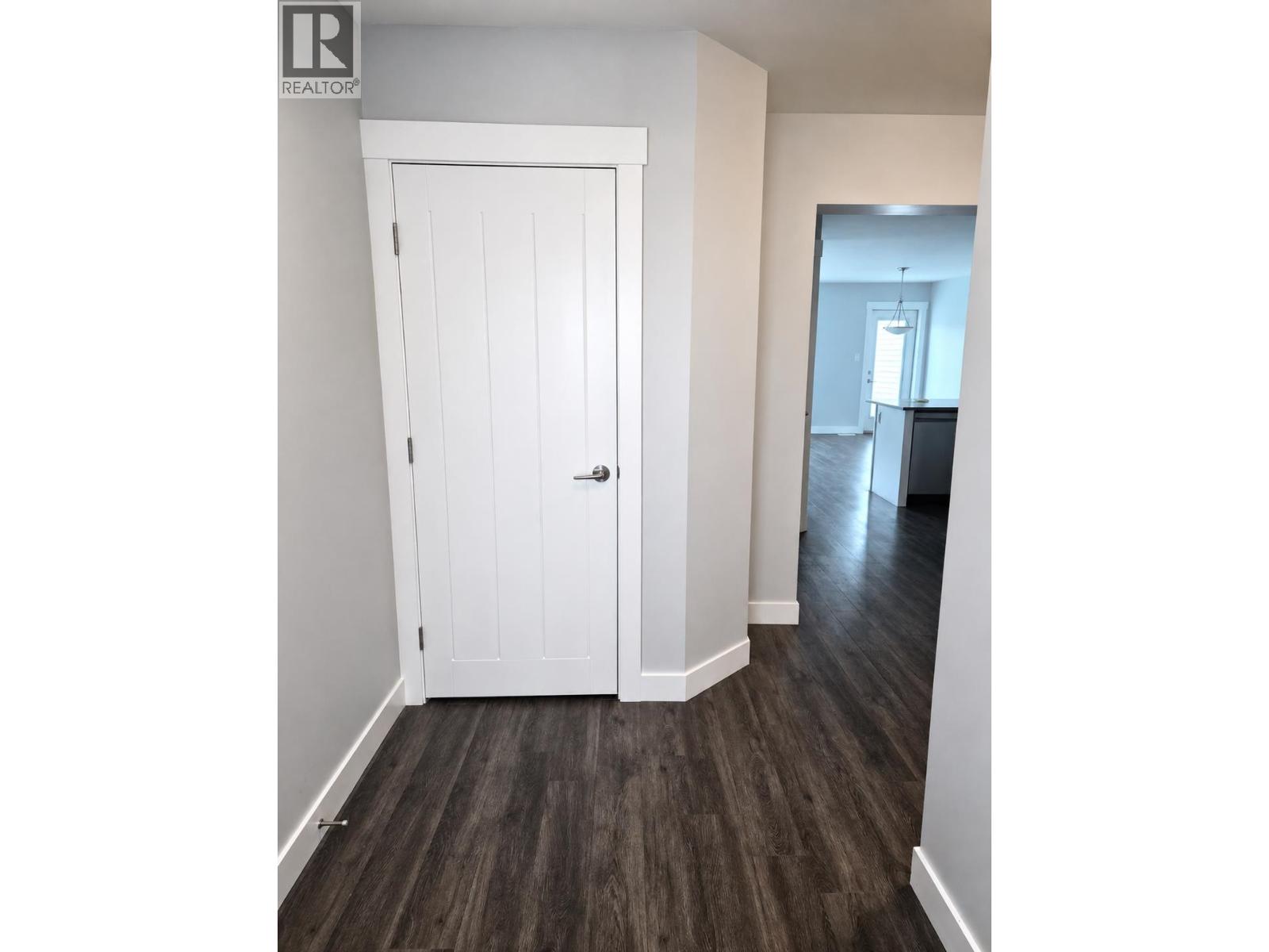 401 6798 WESTGATE AVENUE, Prince George
