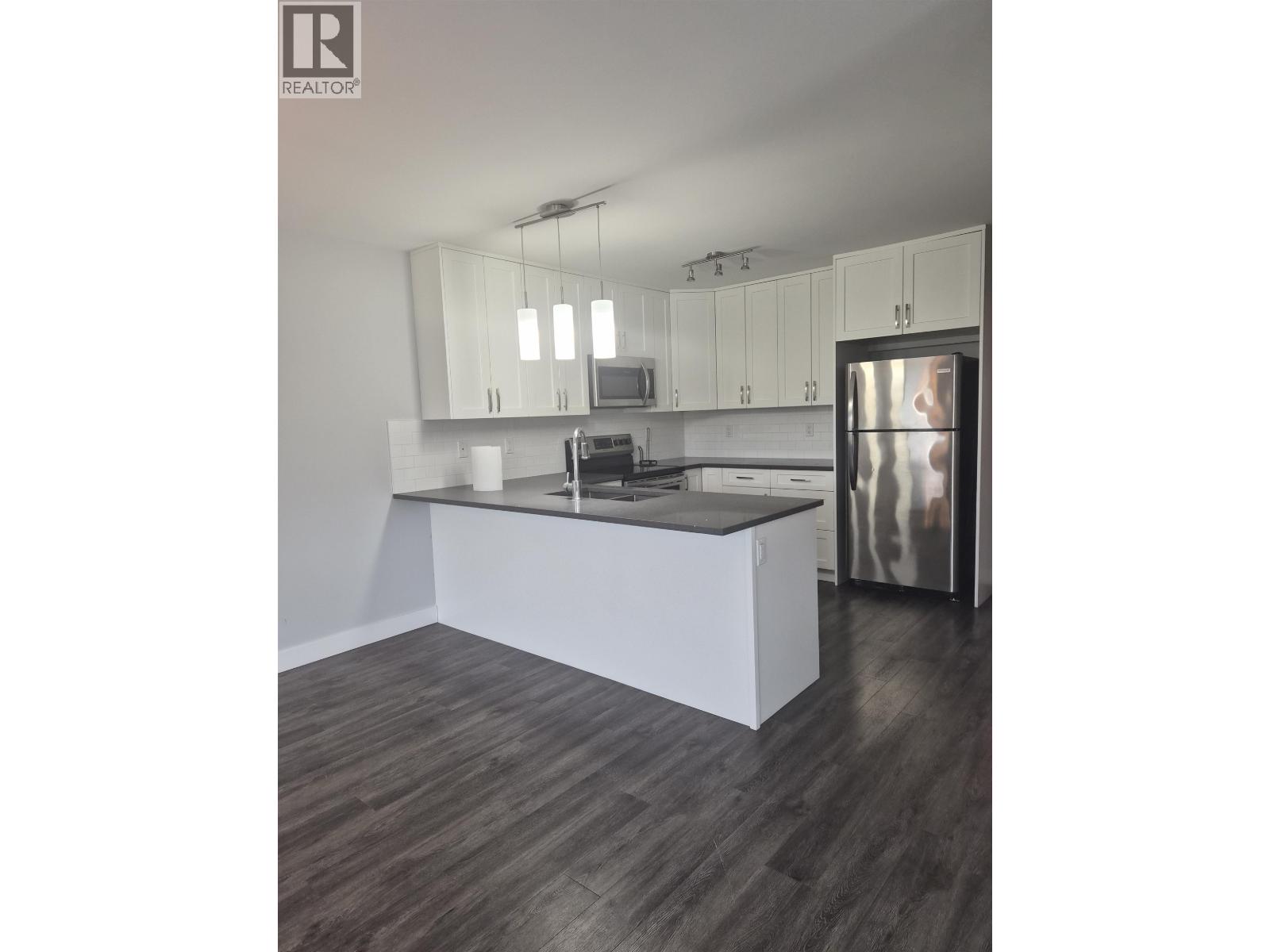 401 6798 WESTGATE AVENUE, Prince George