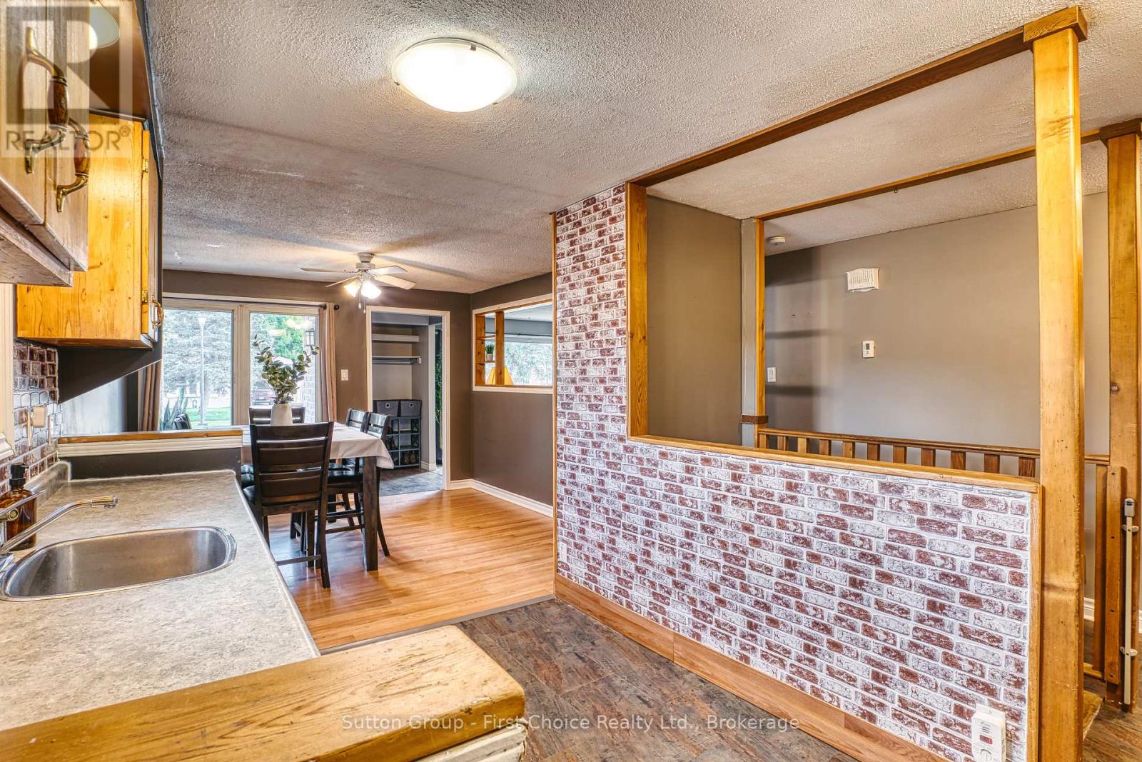 68 KATHRYN CRESCENT - Image 10