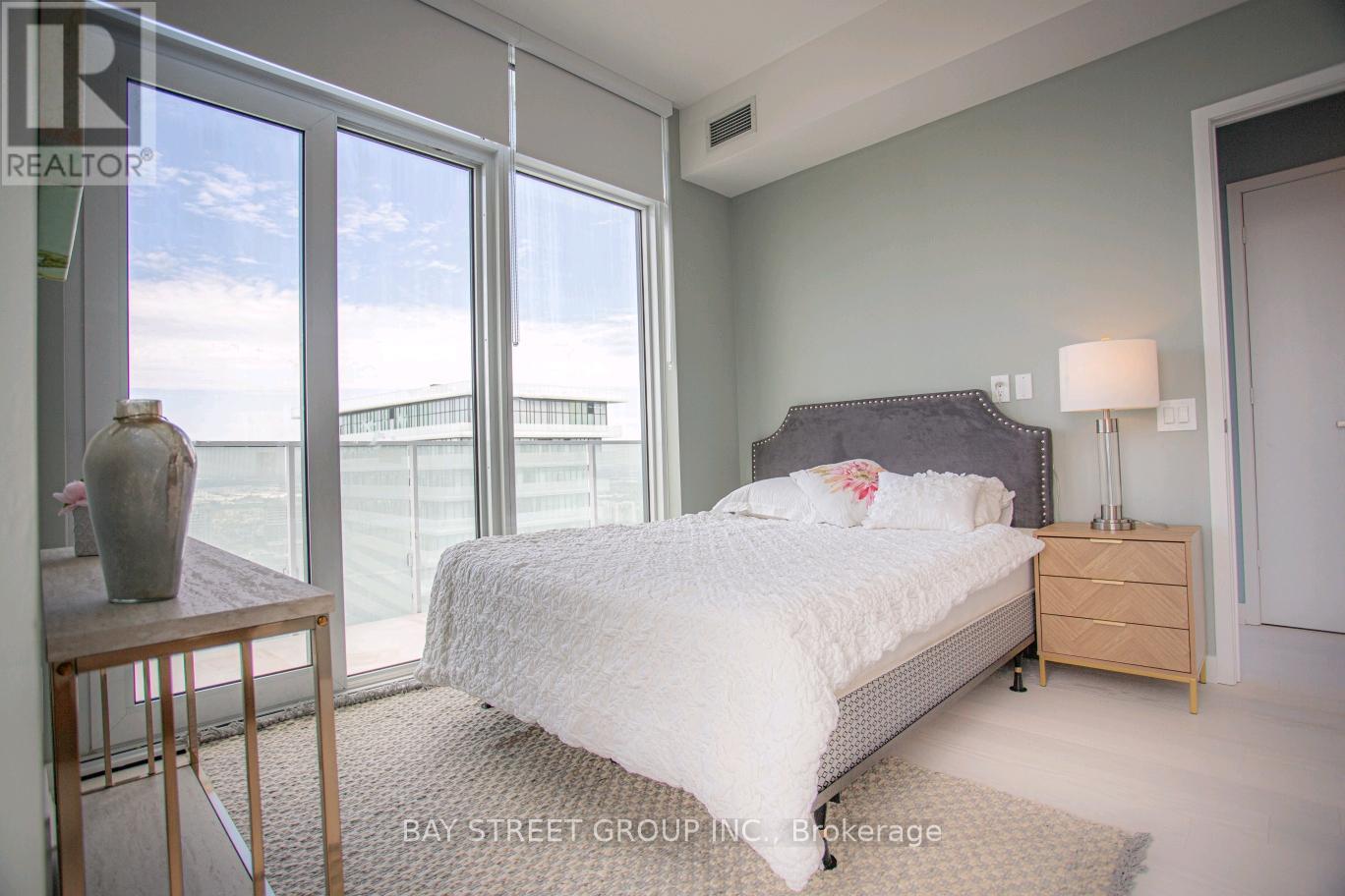 6013 - 3883 QUARTZ ROAD