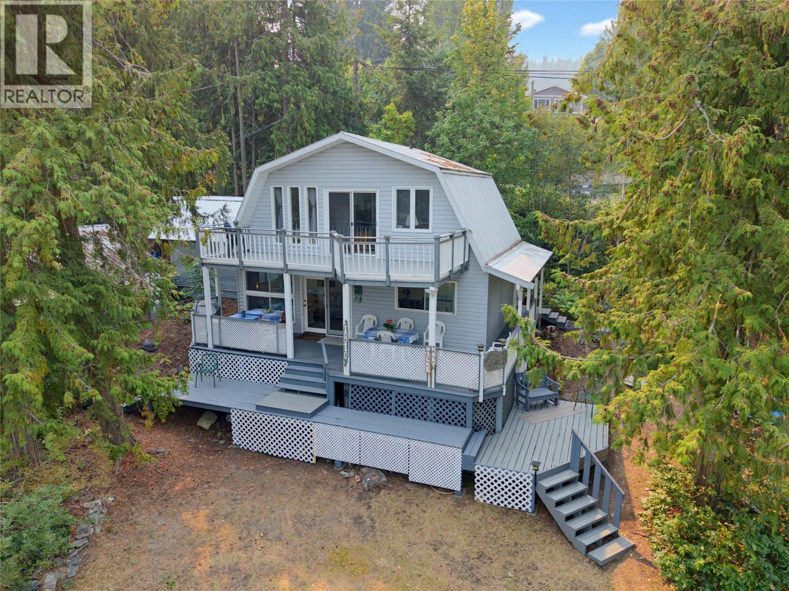 1810 Archibald Road - 2