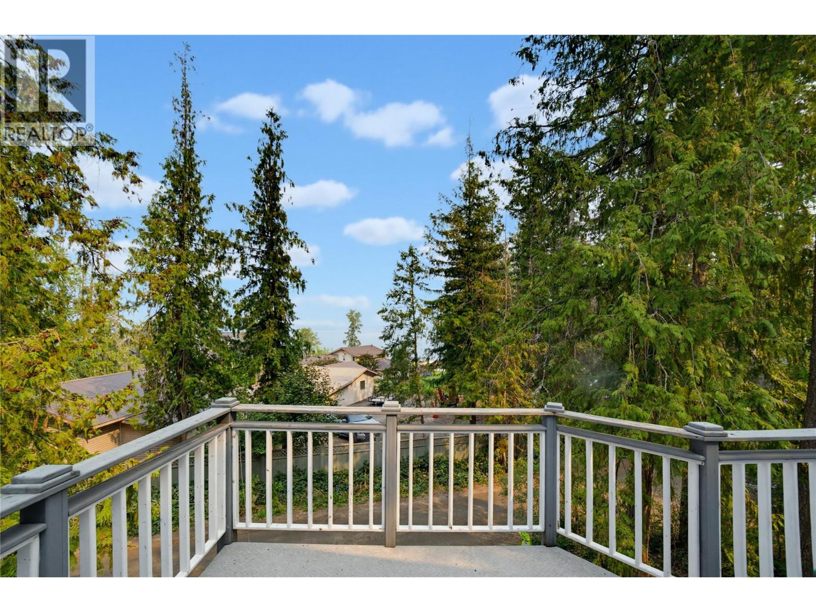 1810 Archibald Road - 31