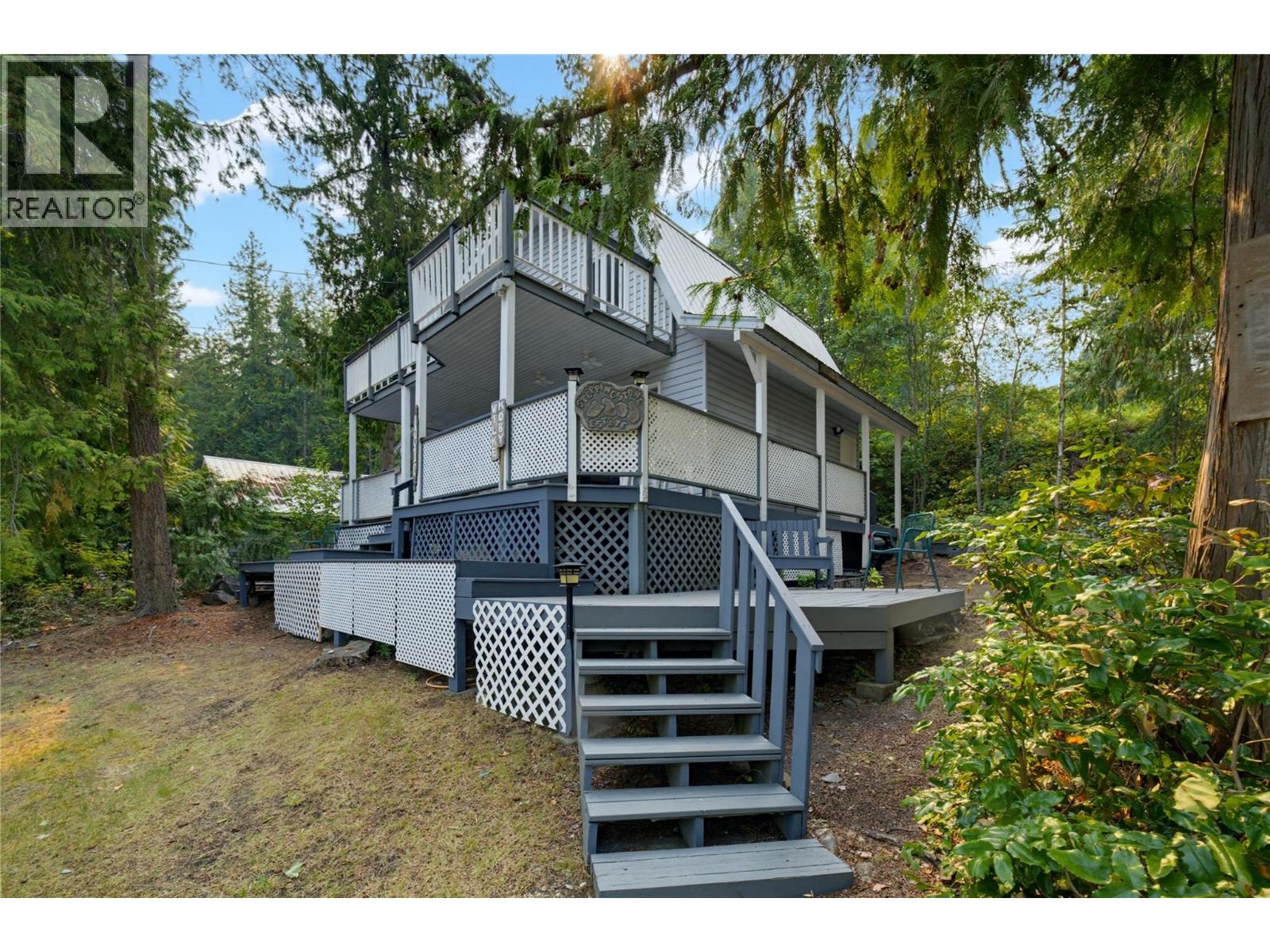 1810 Archibald Road - 56