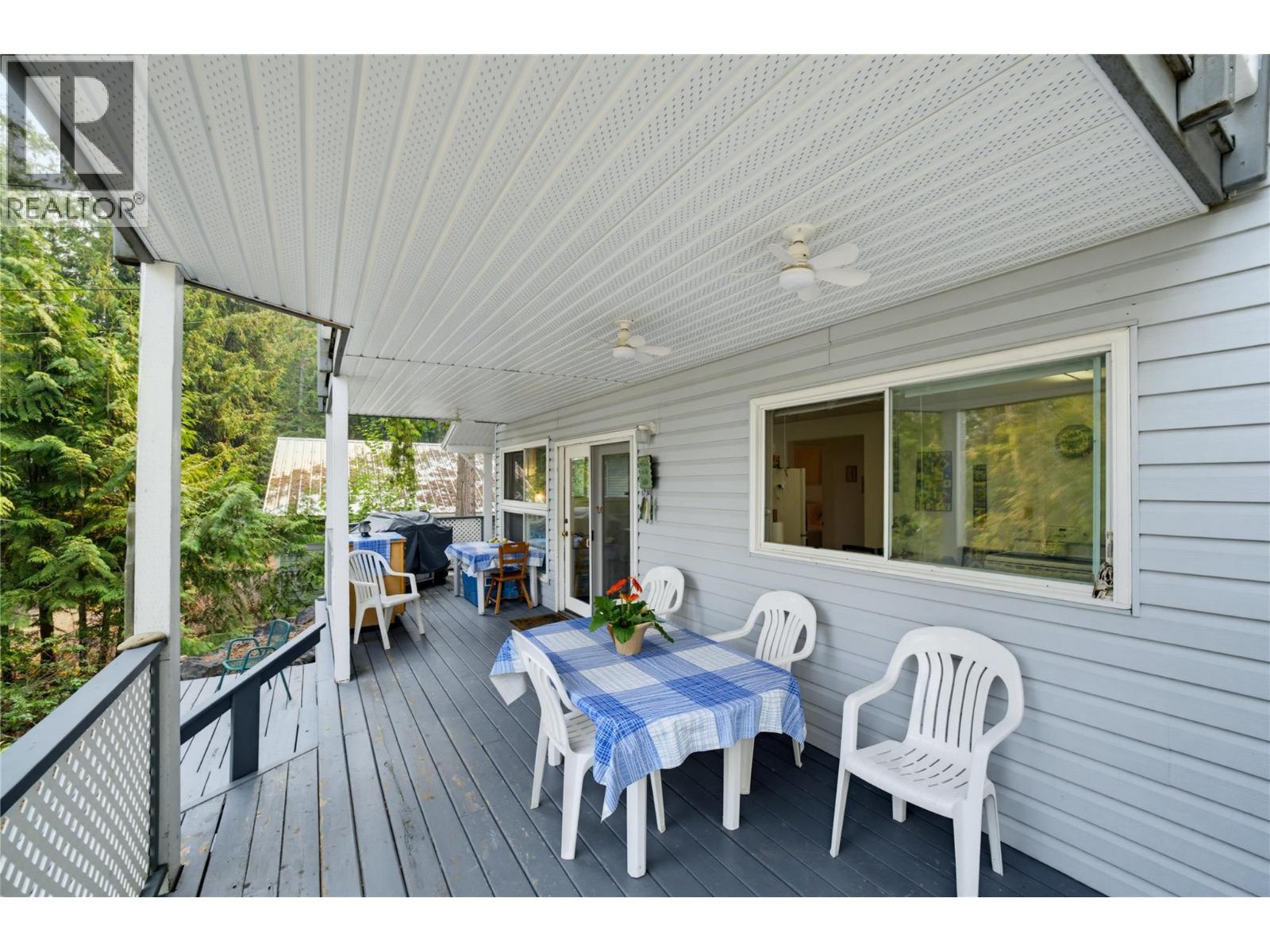 1810 Archibald Road - 50