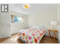 3630 Cambridge Street, Vancouver, BC V5K1M6 Photo 21