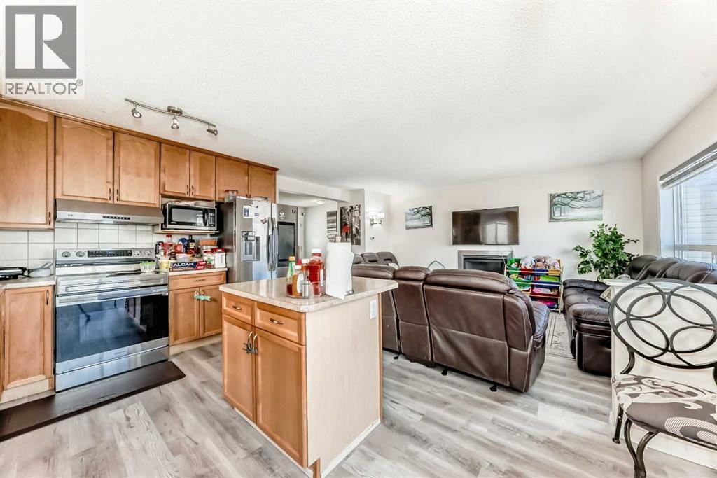 151 COVEPARK Green NE - 9