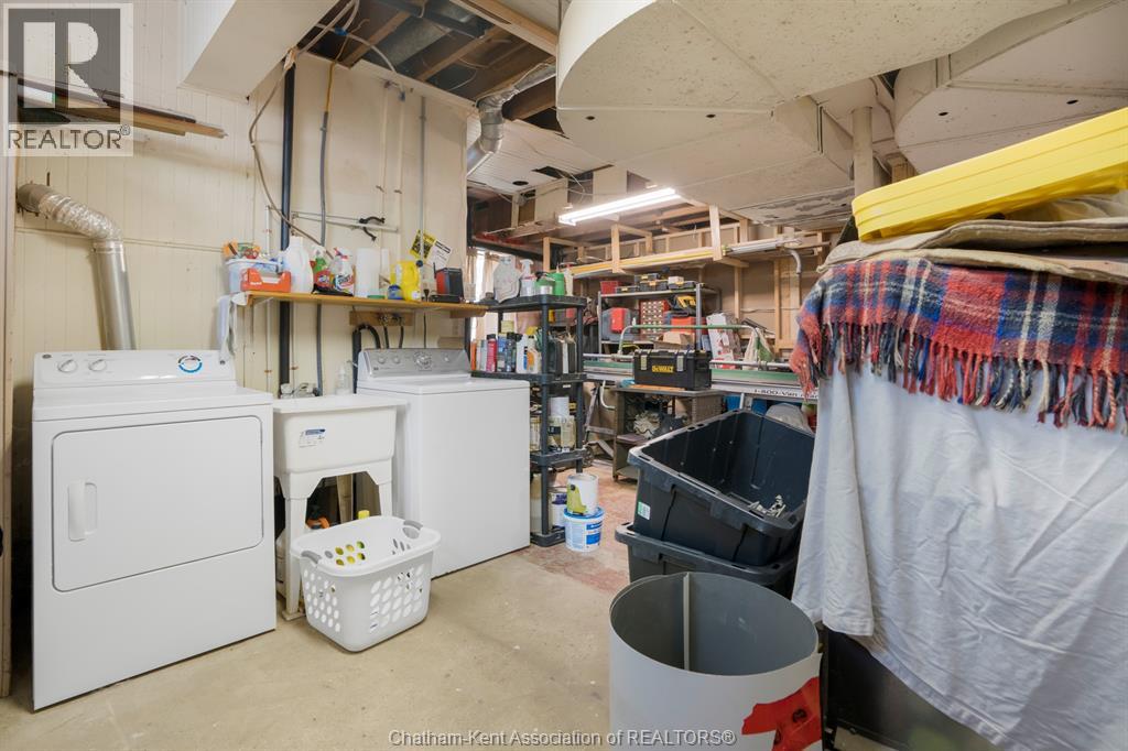 203 McIntyre STREET - 45