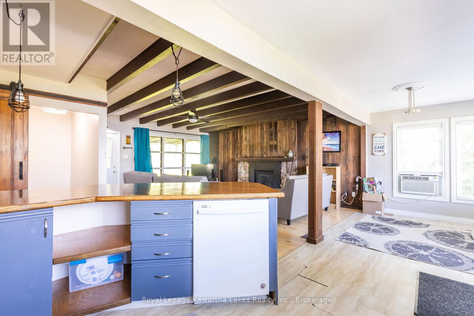 53 WESTVIEW DRIVE - 23