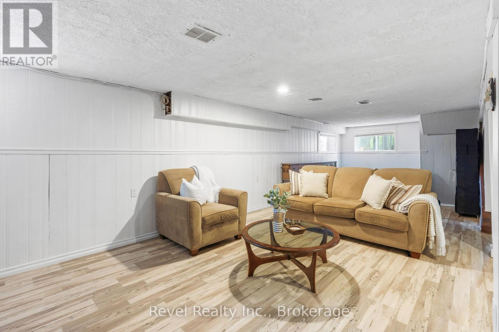 745 CRAWFORD DRIVE - Image 31