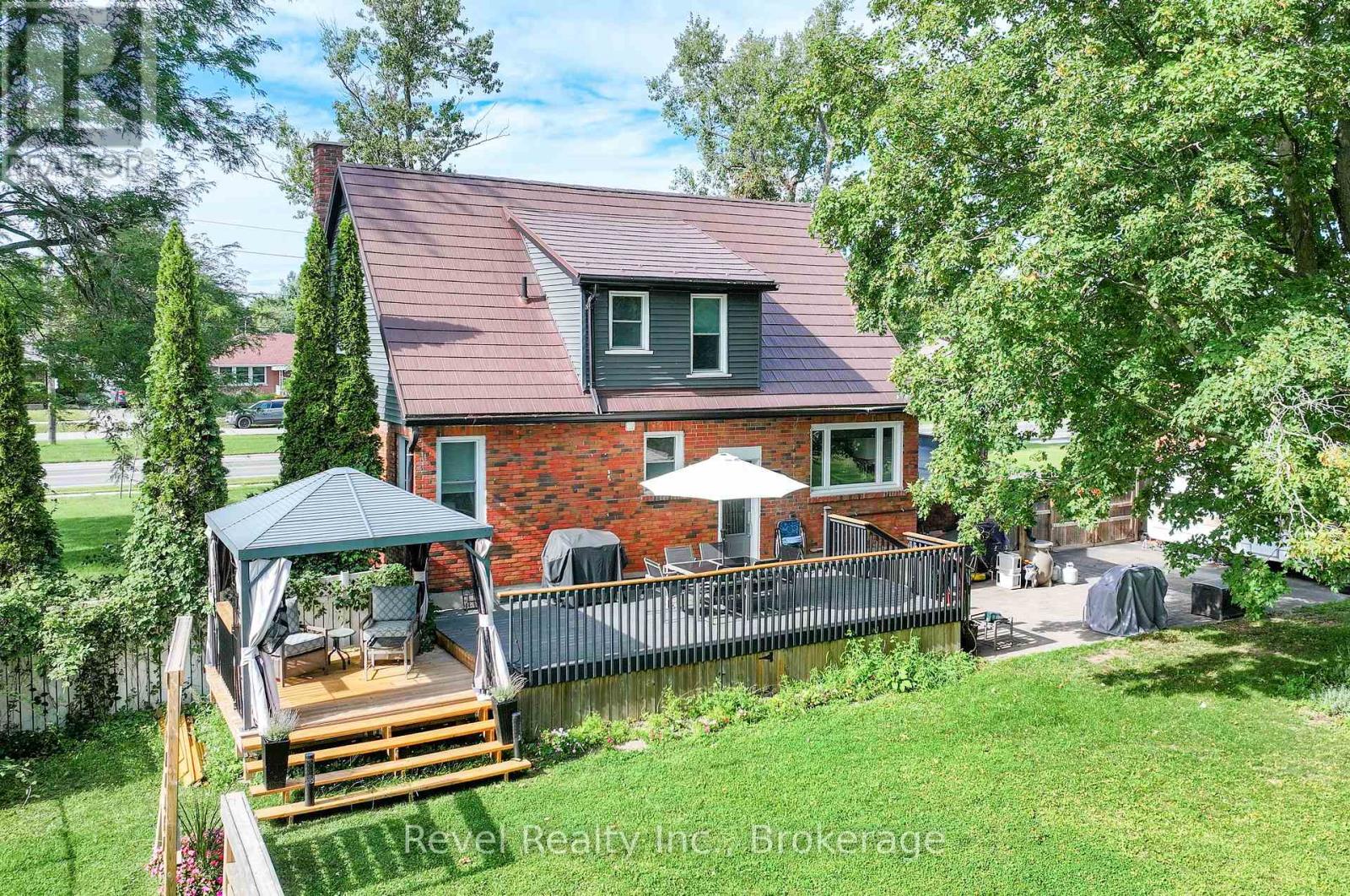 745 CRAWFORD DRIVE - Image 32