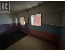 17 Winsor Drive thumbnail 9
