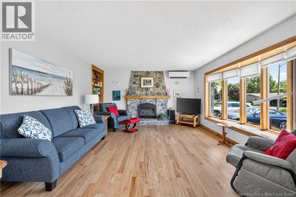 330 Vanier Street - Image 10