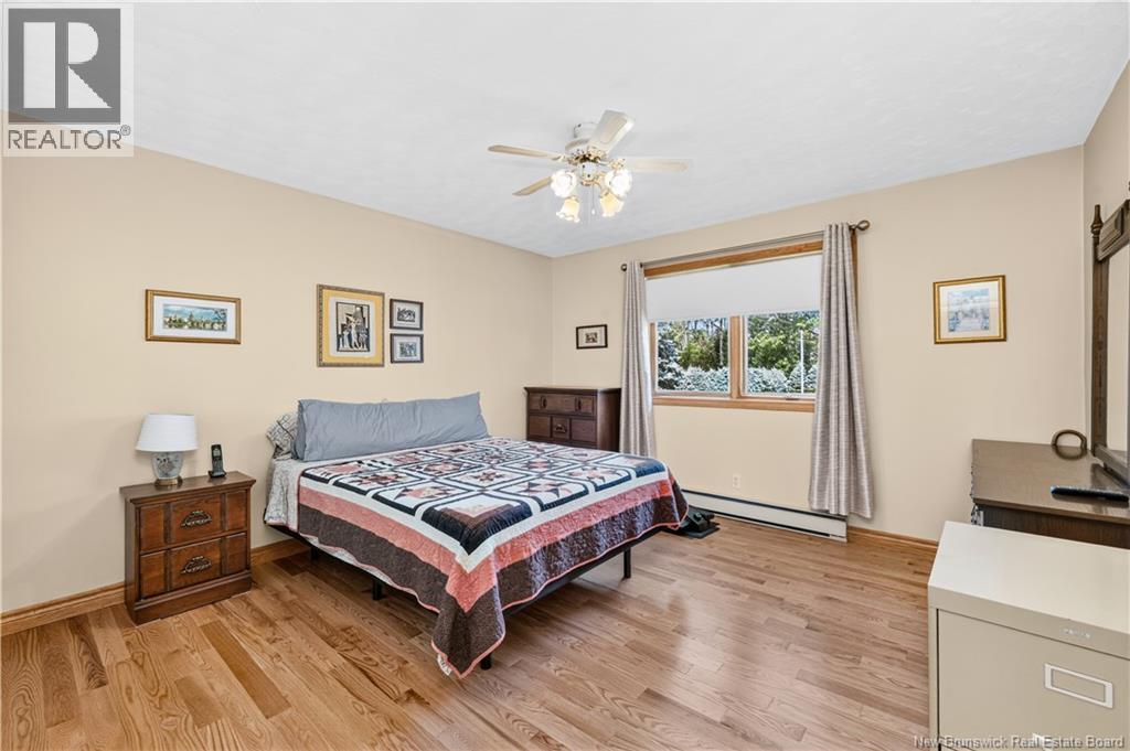330 Vanier Street - Image 24