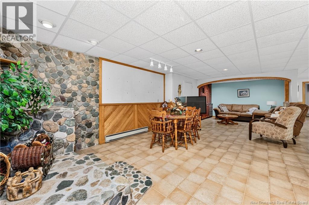 330 Vanier Street - Image 28
