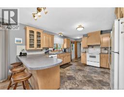 Dining room - 330 Vanier Street, Dieppe, NB E1A5N2 Photo 17