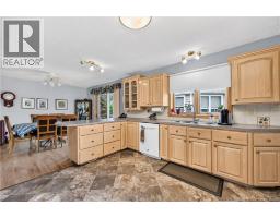 Foyer - 330 Vanier Street, Dieppe, NB E1A5N2 Photo 19