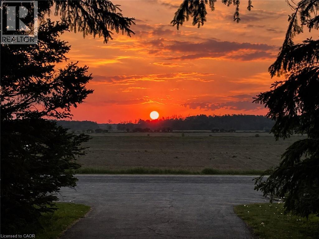 6471 15 Sideroad - 50