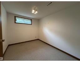 2340 28 Av Sw, Edmonton, AB T6X1A5 Photo 35