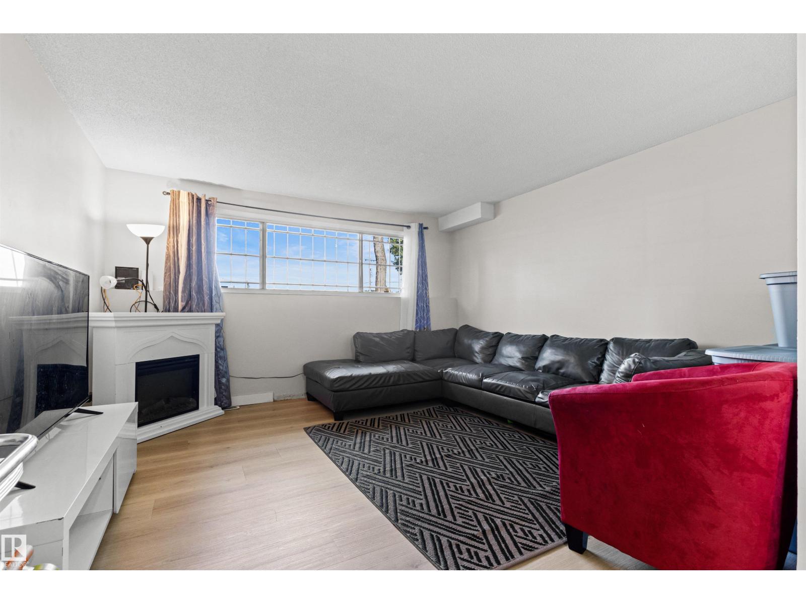 11703 38 ST NW - Image 28