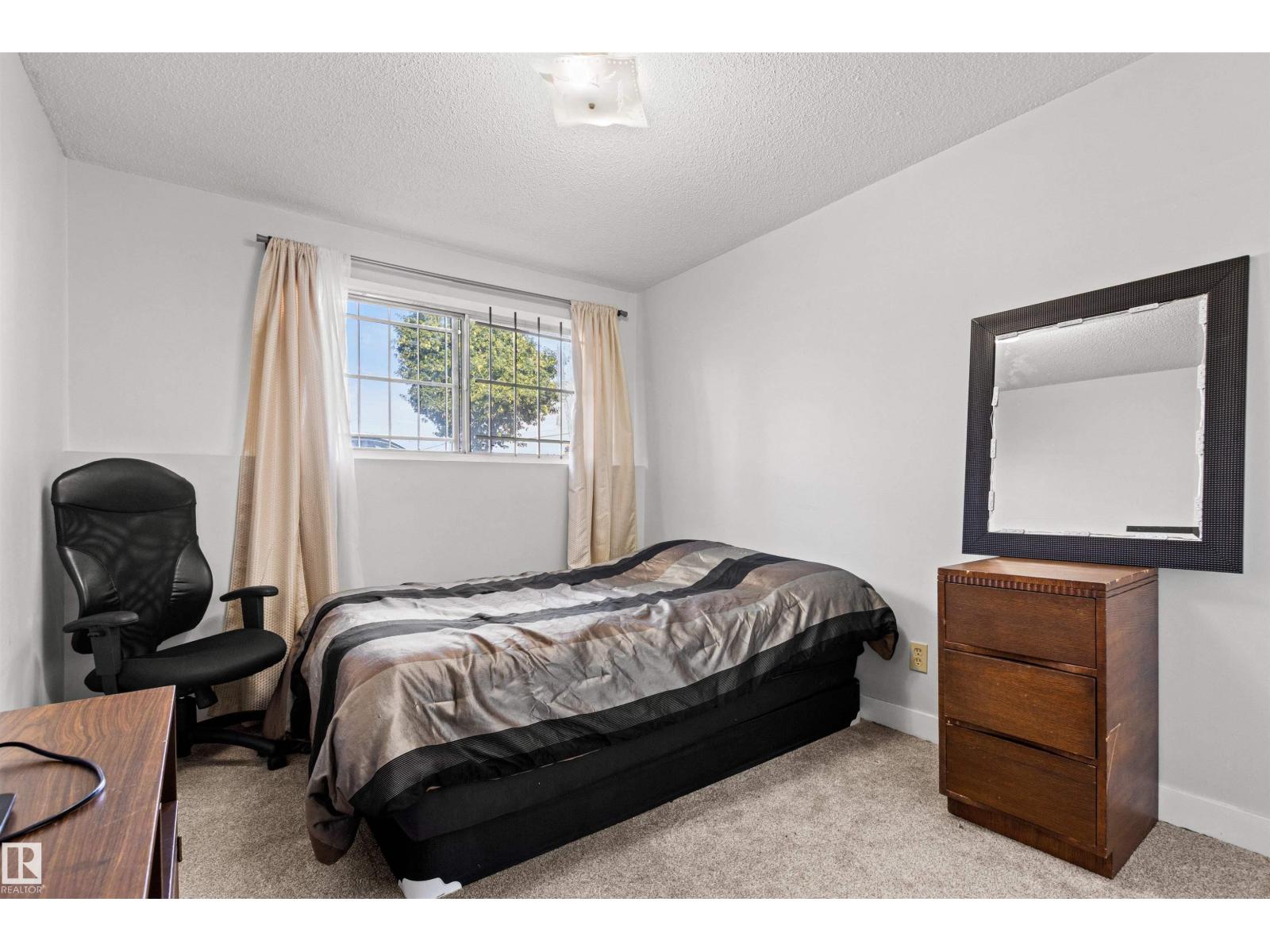 11703 38 ST NW - Image 39