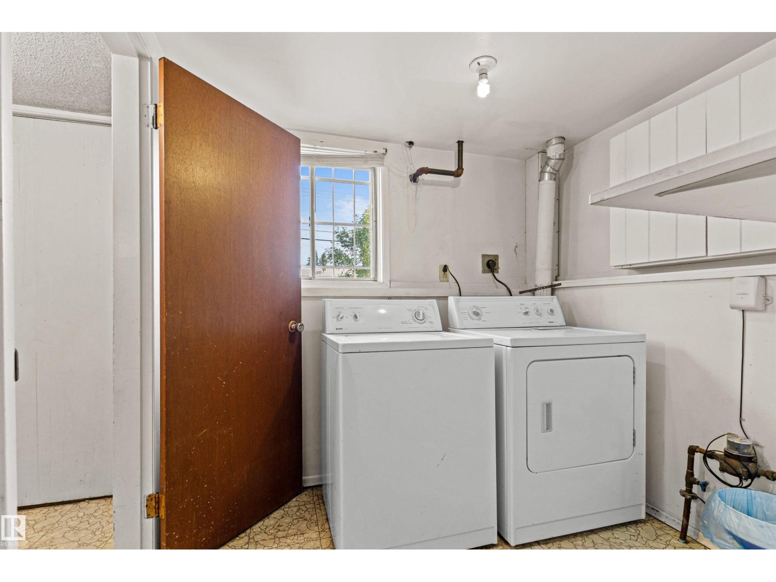 11703 38 ST NW - 42