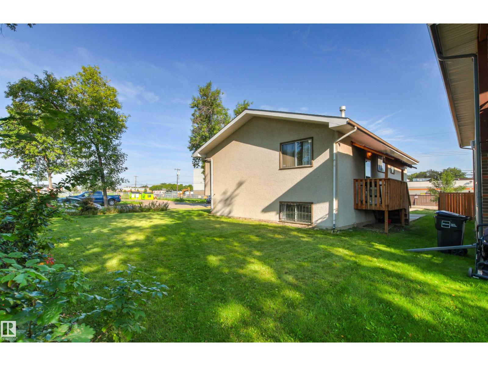 11703 38 ST NW - Image 45