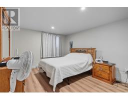 74 Butlerville Road thumbnail 34