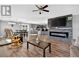 74 Butlerville Road thumbnail 6