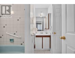 2 Coady Way, Ottawa, ON K2K2B4 Photo 23