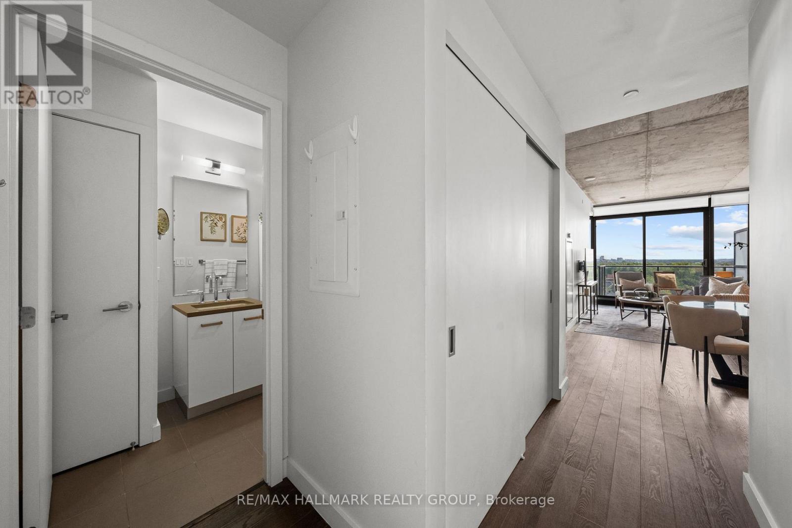 #1001 224 LYON STREET N STREET - Image 8