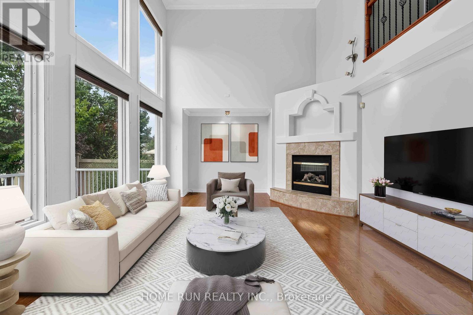 35 BLACKSHIRE CIRCLE - 19