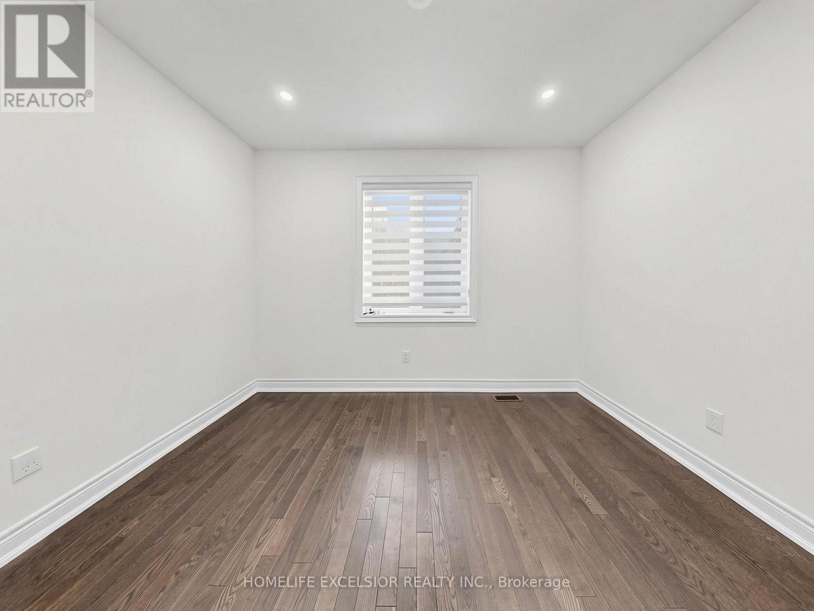 5 MANOR HAMPTON STREET - 21